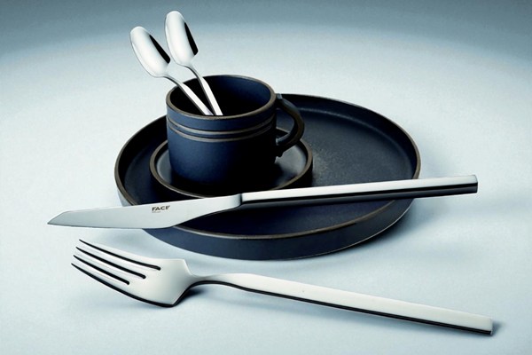 Коллекция столовых приборов Caracas: уникальный сенсорный опыт