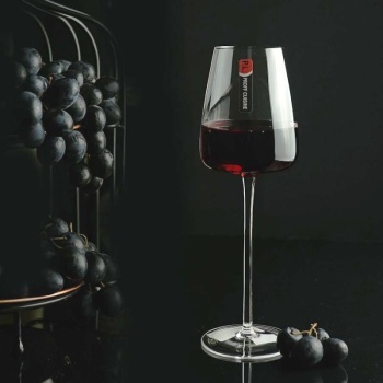 Бокал для вина 335мл Vega