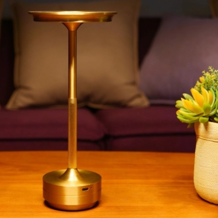 Лампа настольная беспроводная Ø13x(h)27.5см LED HIGH-TECH MGline золотого цвета