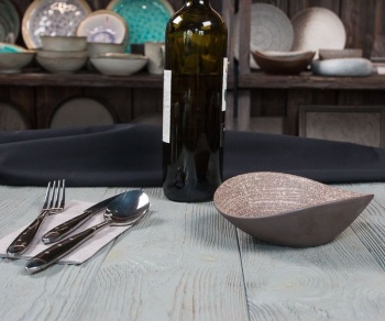 Блюдо, салатник 300мл 16x14x5.2см Brown TAIGA Untouched