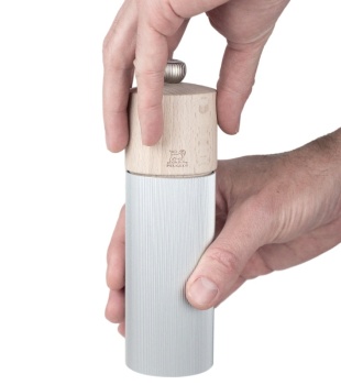 Мельница для соли LINE Naturel 18см