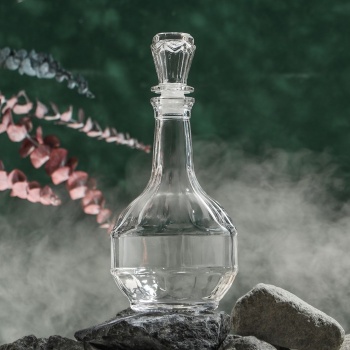 Штоф 0.5л ПиэрКуб с пробкой