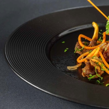 Блюдо, тарелка овальная 34x25см EDGE