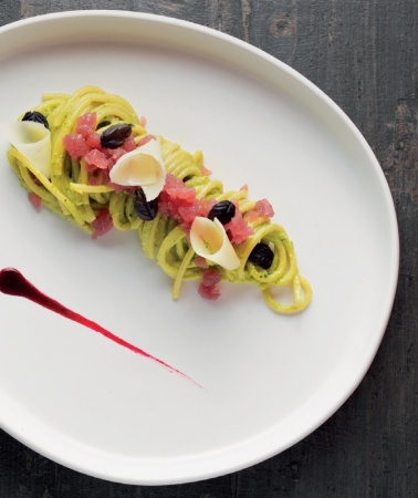 Тарелка плоская 28x25x(h)3.5см NINFA белая