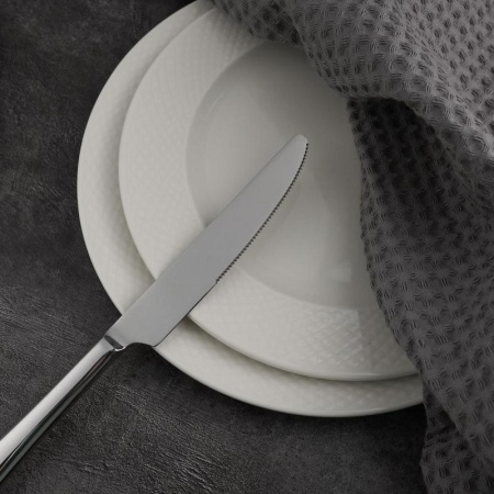 Нож столовый 23см CHELSEA