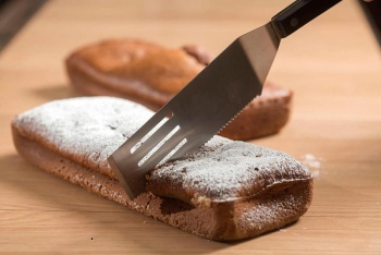 Лопатка-нож для торта сервировочная 30x5.5см – 62677 Lacor