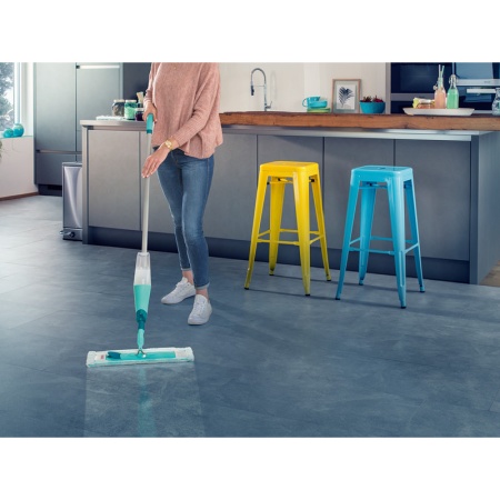 Щетка для пола с дозатором Wiper EasySpray XL