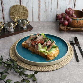 Тарелка с бортом Ø26см Blue TAIGA