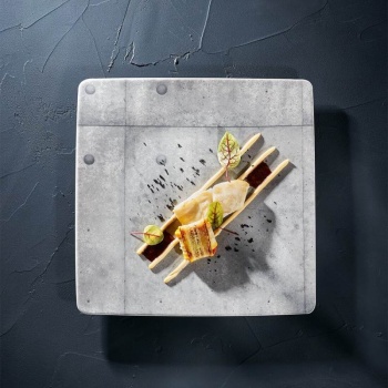 Тарелка квадратная 28см CONCRETE
