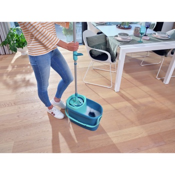Комплект для уборки Clean Twist M Ergo ведро 6л с отжимом и швабра 33см
