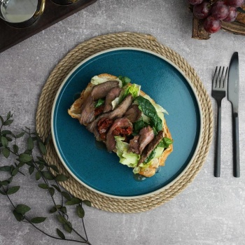 Тарелка с бортом Ø26см Blue TAIGA