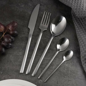 Вилка столовая 19.5см SAPPORO Davinci