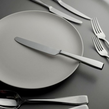 Нож столовый 24.2см GATSBY