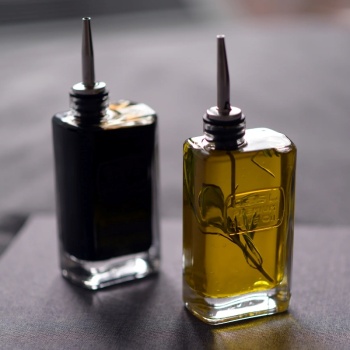 Емкость для масла с гейзером 250мл