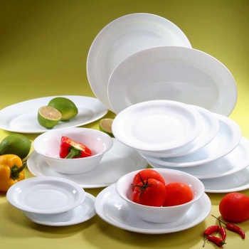 Тарелка овальная 30x21.8см PERFORMA