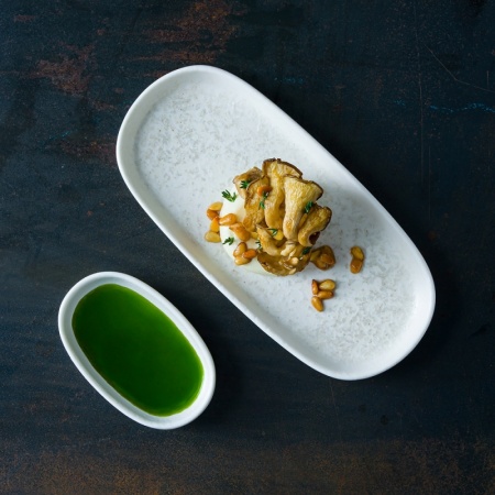 Блюдо, тарелка овальная 30x16см LUNAR White Hygge