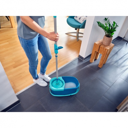 Комплект для уборки Clean Twist Ergo Disc Mop ведро 6л с отжимом и моп