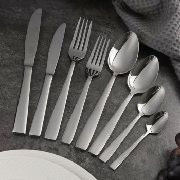 Нож столовый 23.5см FINE