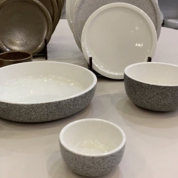 Тарелка глубокая, салатник 900мл Ø20см EASE Dual