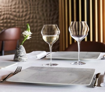 Тарелка квадратная 28см CONCRETE