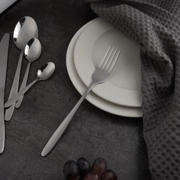 Вилка столовая 20см BASEL